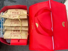 -白天鹅宾馆·美食屋