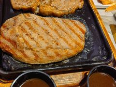 -必胜客(东大桥店)