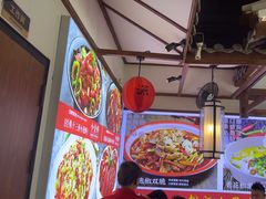 -川流不息·地道川菜·小龙虾(新松江路店)