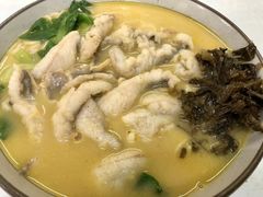 -明呈黄鱼面馆(斜土路店)