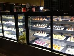 面包甜点陈列柜-V-ONE西雅图海鲜自助餐厅(仓山万达广场店)