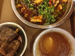 -柳州肥姨妈大骨螺蛳粉(万达中心店)