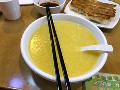 小米粥-台北楚楚园馅饼粥(虹桥南丰城店)