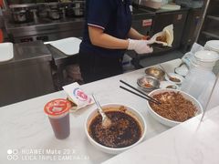 -关中闫记粉蒸肉(和平路店)
