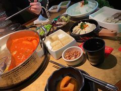 -左庭右院鲜牛肉火锅(环球港店)