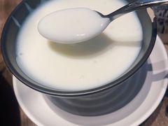 -云海肴·汽锅鸡·云南代表菜(浦江欢乐颂店)
