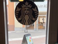 -星巴克(天津新燕莎奥特莱斯店)