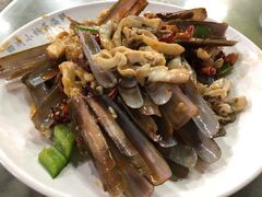 -四川小胡子海鲜(丁村万人海鲜广场店)