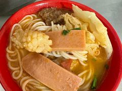 -铁锅哥米线
