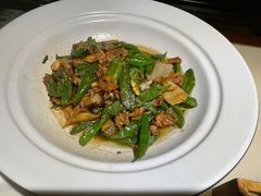 -佬麻雀·剁椒鱼头(京基KK One店)