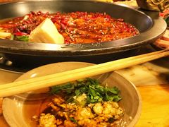 -黄潇洒老火锅(九眼桥宏济巷店)