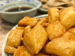 老北京炸咯吱-门框胡同百年卤煮(新街口店)