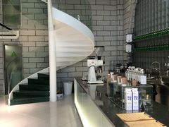 -RWORK·COFFEE(滨江店)