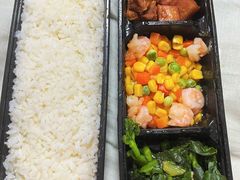 -老乡鸡(上海巴黎春天浦建店)