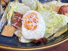 -香格里拉鱼跃地中海西餐厅·牛排披萨