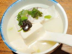 -姜君·千岛湖鱼头馆(浦东大道店)
