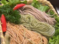 -湊湊火锅·茶憩(打浦桥日月光店)