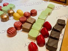 -松山湖凯悦酒店·Café自助餐厅·周末火舞秀表演