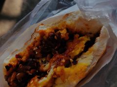 -清真马乐贝腊牛肉蛋黄菜夹馍(马蓉洒金桥店)