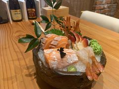 三文鱼腩-吟松日式料理(莘庄店)