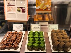 -香港唯港荟 Hotel ICON – The Market