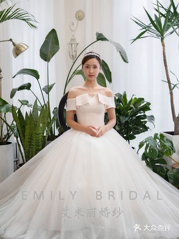 成都婚纱， 试了n久终于找到自己喜欢的婚纱了