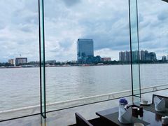 -白天鹅宾馆·流浮阁咖啡厅