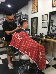 点击看大图 -TIGERBARBERSHOP 老虎男士理发店