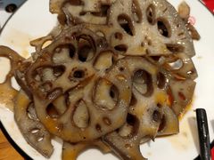 -李双猪·小龙虾·烧烤·羊肉煲(乐山店)