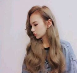 -BM SALON