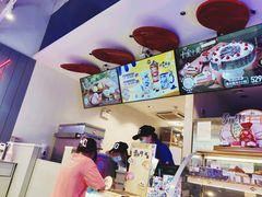 -DQ·蛋糕·冰淇淋(融创茂店)