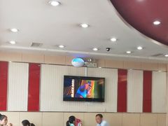 大堂-李先生牛肉面大王(营口大润发店)
