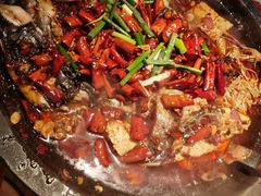 -鸣记脆皮烤鱼·海鲜烤鱼(三八广场店)