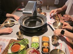 -草家酱蟹炭火烤肉店(珲春南路一店)
