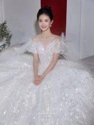 -艾朵婚纱