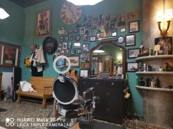 -小戈男士复古理发馆barber shop