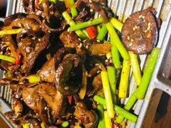 炒烤爆全腰-95号酱骨·一块豆腐(展春园西路店)