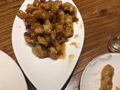 -泉畔人家·老济南经典鲁菜(大明湖店)