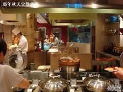 -咖啡苑自助餐厅·中国大饭店