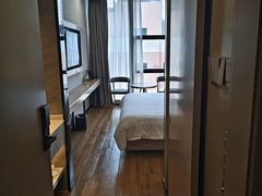 -凯亚斯顿酒店(深圳罗湖水贝国际珠宝城店)