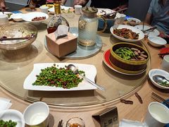 -渝信川菜 · 川味家常菜(财富购物中心店)
