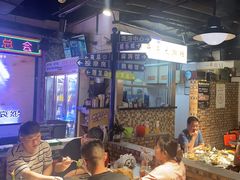 -马路牙子烧烤音乐酒馆(望京店)