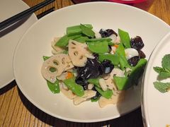 -青年公社烤鸭(青年路店)