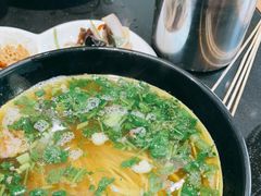 -杨记清芳牛肉拉面(宝龙广场店)