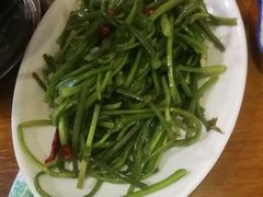 -小厨子私房菜·云南美食店