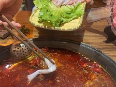 -旧街市鲜货老火锅(大光路店)