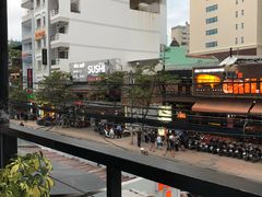 -Lanterns Vietnamese Restaurant
