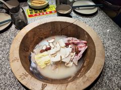 -云荷里·蒸汽石锅鱼·云南菜(中发百旺店)