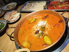 -洱火云南酸菜牛肉火锅(石景山当代商城店)