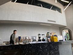 -HUG·拥抱咖啡(郑州宝龙广场店)